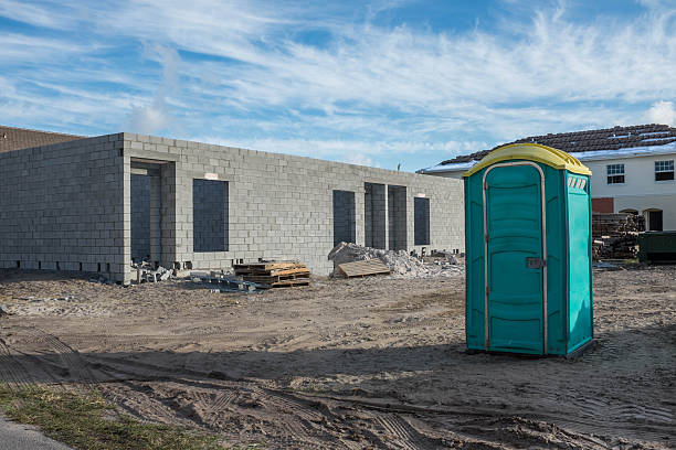 Portable Toilet Options We Offer in Flat Rock, MI